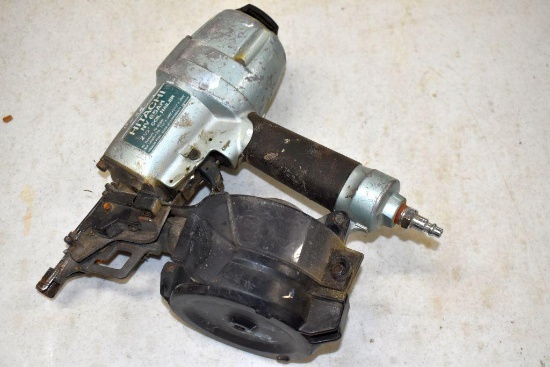 Hitachi Model NV65AH Pneumatic Coil Nail Gun