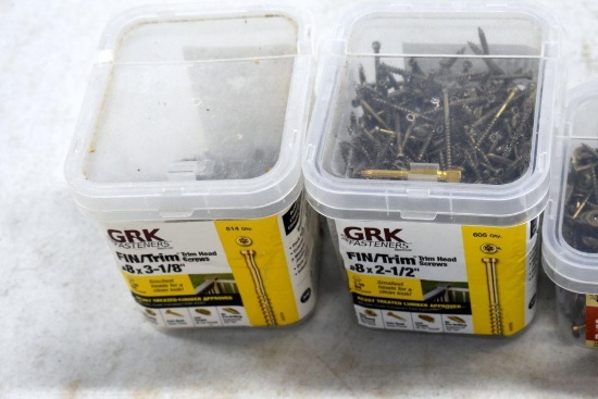(5) Tubs Assorted Screws
