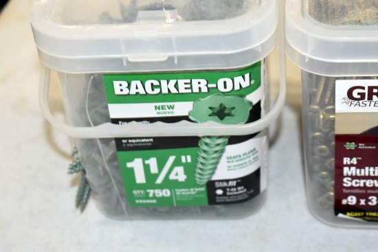 (4) Tubs Assorted Screws