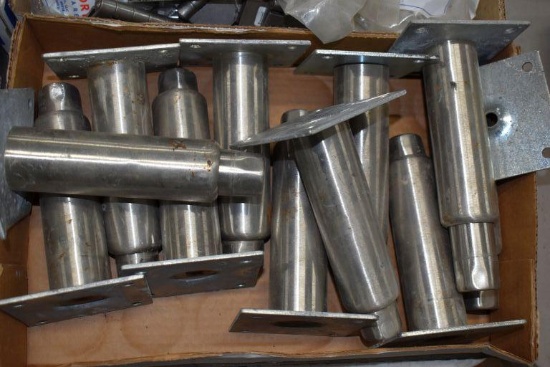 (11) Adjustable Legs with Mounting Brackets