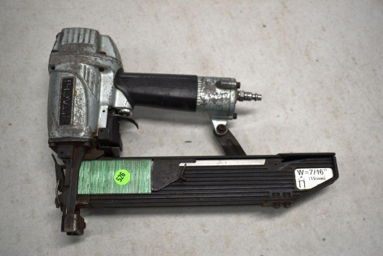 Hitachi Pneumatic Staple Gun