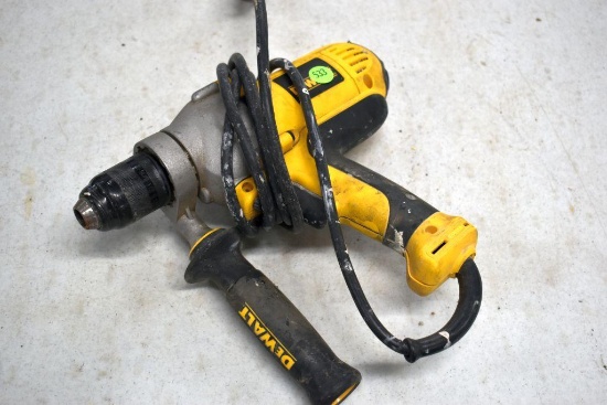 DeWalt Corded 1/2" VSR Drill
