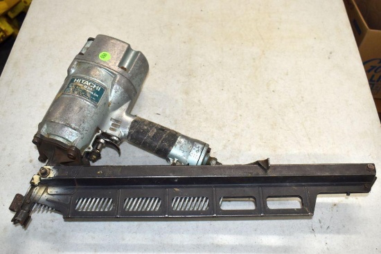 Hitachi Pneumatic Strip Nail Gun