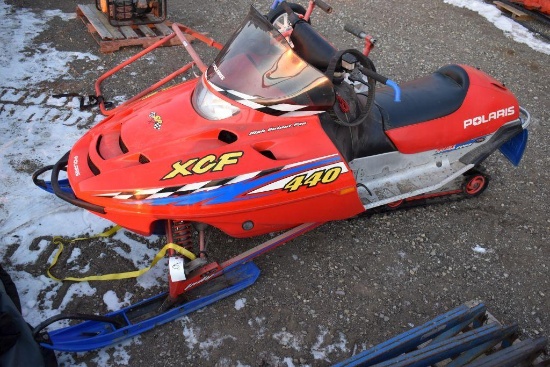 2001 Polaris XCF 440 Edge Snowmobile, 4659 Miles Showing, Air Cool, Engine Free, Turns Over Hard