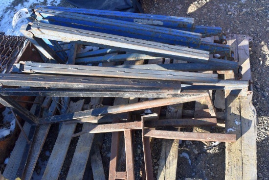 (5) Wall Scaffolding Fold Out Brackets