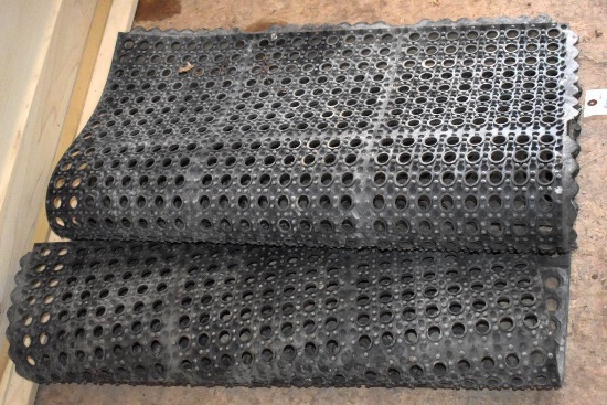 (2) Rubber Slotted Mats