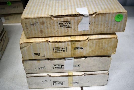 (4) The Bradford Exchange Collectible Plates with Boxes