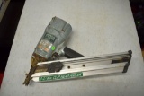 Hitachi Pneumatic Strip Nail Gun 3 1/4