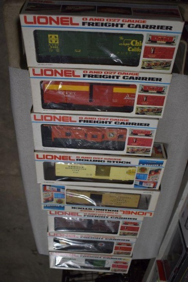 (8) Lionel Electric Trains: Box Cars, Reefer, Caboose, Commercial Express Reefer