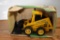 Ertl John Deere Skid Steer Loader with Box, 1/16