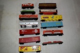 (13) Assorted HO Scale Railroad Cars