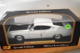 Maisto Special Edition 1969 Ford Torino Talladega with Box, 1/18