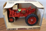 Ertl Farmall F20 Tractor with Box, 1/16