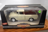 American Muscle 1955 Chevy 3100 Cameo with Box, 1/18