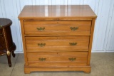 (3) Drawer Wood Dresser: 36