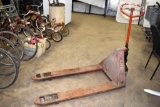 Pallet Jack, Works