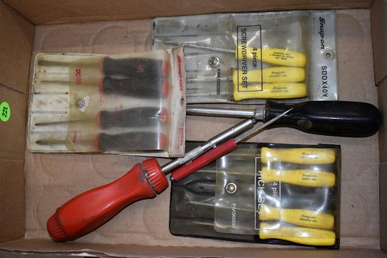 Assorted Snap-On Screwdrivers