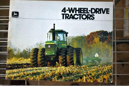 John Deere 4WD Tractors Sales Brochure