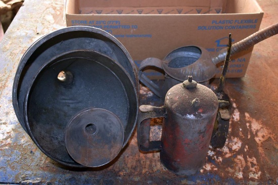 Funnels, Oil Cans