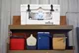 Igloo Sportsman Cooler, (4) Small Cooler