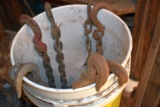 (4) Log/Transport Chains with Hooks