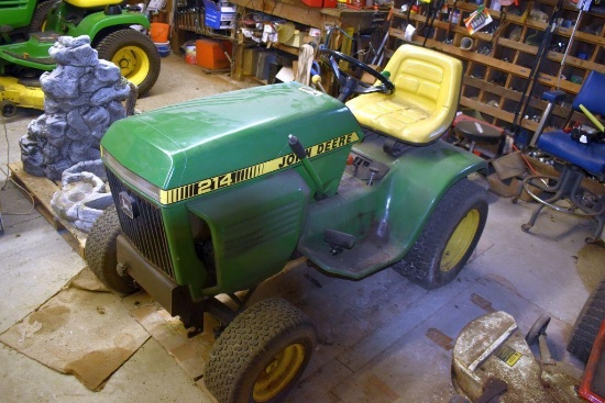 John Deere 214 Garden Tractor, 46" Deck, SN C214K 157415M, Unknown Condition