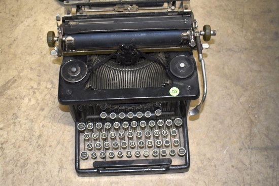 LC Smitch Typewriter