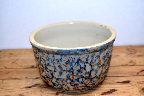 7" Spongeware Paneled Bowl, Marked Red Wing on Bottom