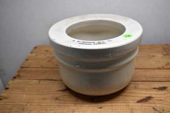 Hudson Mineral Feeder, 5" Tall