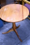 Pine Side Table, 19.5