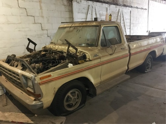 '79 Ford F150, Custom, 6 cyl., standard trans.