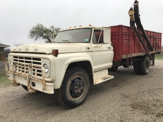 1974 Ford F600 grain truck