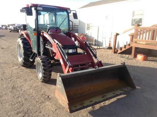 Case DX45 Tractor w/Loader Bucket Enclosed Cab, Stereo, AC/Heater, 3 Point
