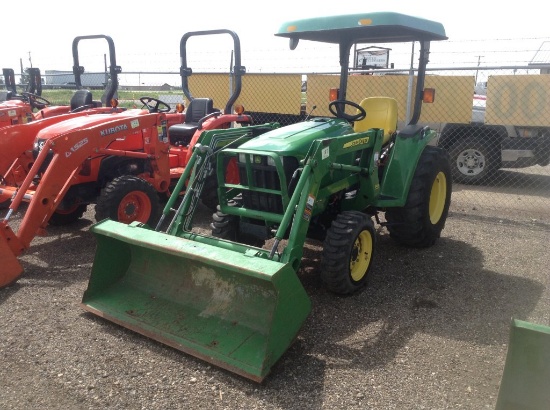John Deere 3038E Utility Tractor Engine Type: 3 Cylinder , Fuel Type: D , T