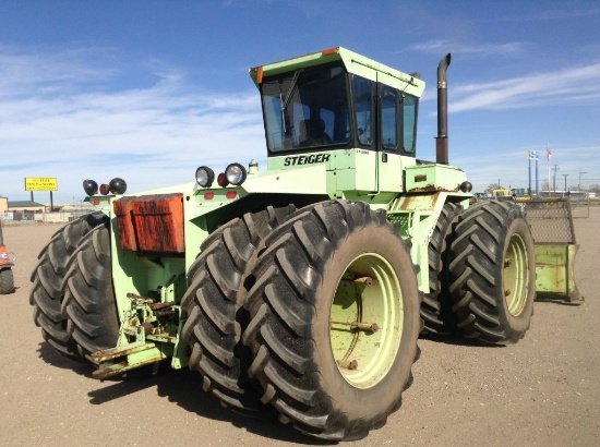 1983 Steiger Cougar III Farm Tractor Engine Type: 6 Cylinder , Fuel Type: D