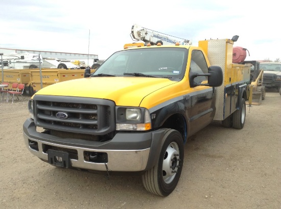 1999 Ford F-550 Single Cab Service Crane Truck Auto Crane Arm, Ingersoll T8