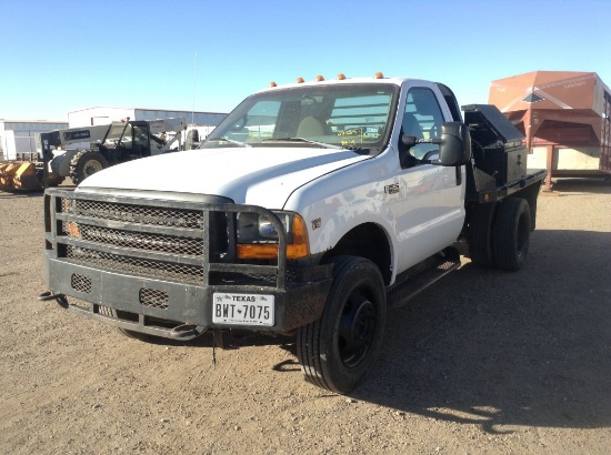 1999 Ford F-450 Flatbed Dually DeWalt Air Compressor, Hose Reel w/Hose, Hyd