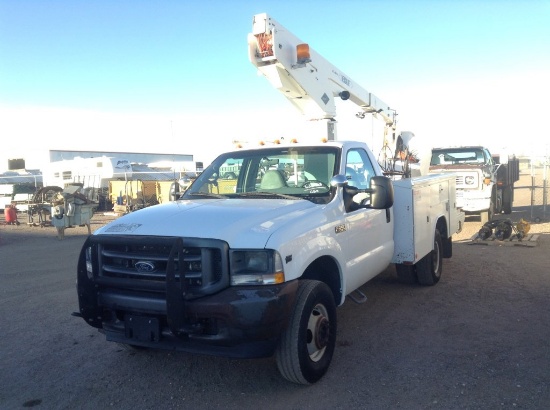 2002 Ford F-350 Single Cab Service Bucket Truck w/Versalift TEL29EIH Bucket