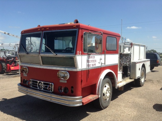1972 American LeFrance Full Size Fire Truck RWD Inline6 , Fuel Type: D . Tr