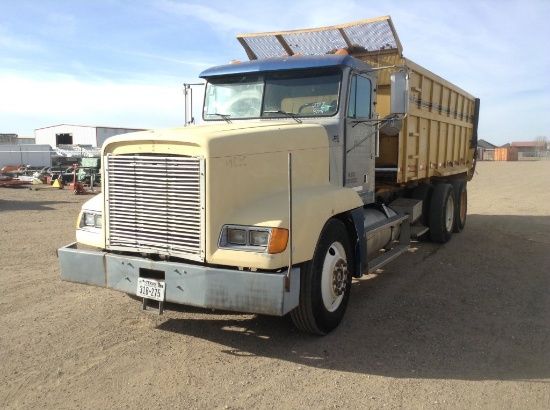 1997 Freightliner Manure Spreader 4x2 Inline 6 , Fuel Type: D , Transmissio