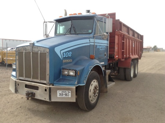 1994 Kenworth Truck Tractor Manure Spreader 6x4 6 Cylinder , Fuel Type: D ,