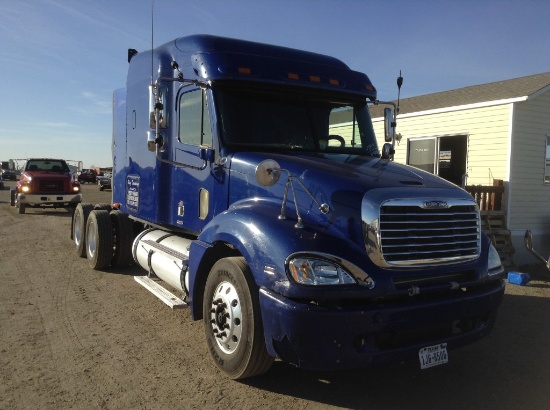 2007 Freightliner Columbia Sleeper Truck Tractor 4x2 I6 , Fuel Type: D , Tr