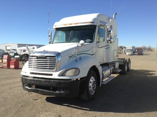 2004 Freightliner Columbia Sleeper Truck Tractor 4x2 Inline 6 , Fuel Type:
