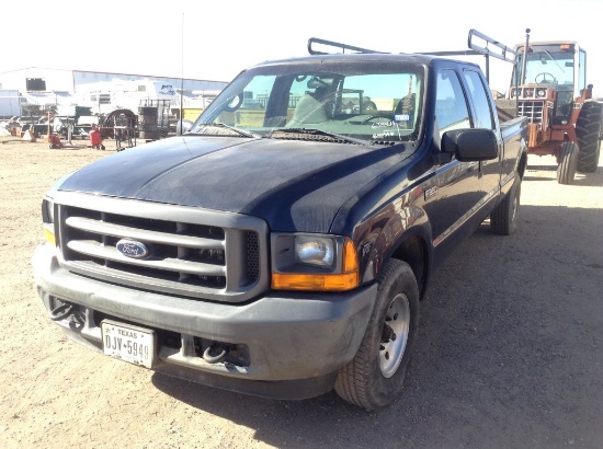 2001 Ford F-350 Super Duty Pickup Truck RWD V8, 5.4L , Fuel Type: G , Trans