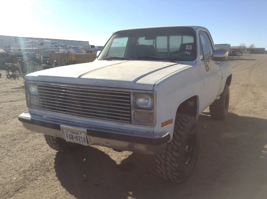1984 Chevrolet C/K 10 Ser Pickup Truck 4X4 V8, 5.0L , Fuel Type: G , Transm