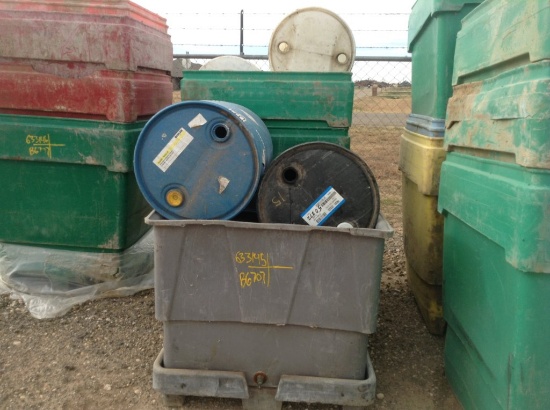 (3) Plastic Storage Cubes(4) Barrels