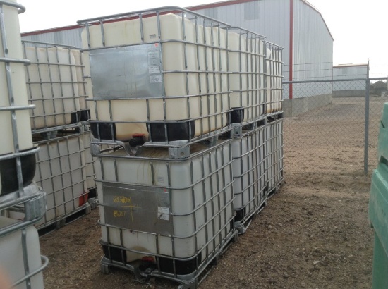 (6) 250 Gallon Poly Cubes