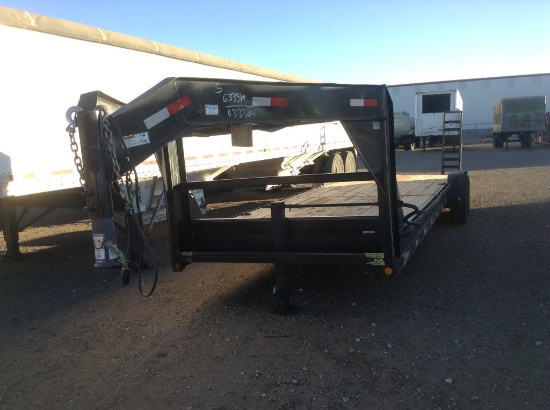 2014 Flatbed Equipment Trailer Dove Tail , Length: 28' , Tandem , Gooseneck