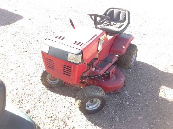 Murray 11Hp Riding Mower *NON-OPERABLE* *NON-OPERABLE* *NON-OPERABLE* *NON-