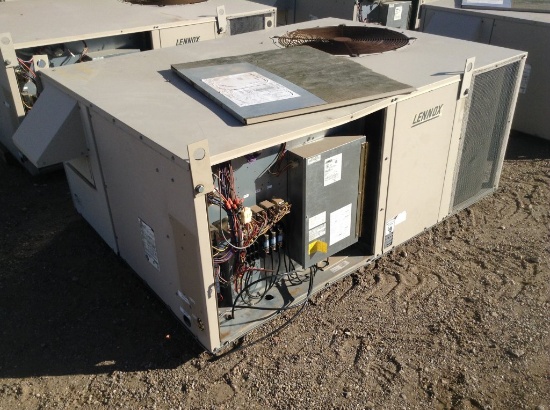 Lennox CHP20-653-1Y Roof Air Unit